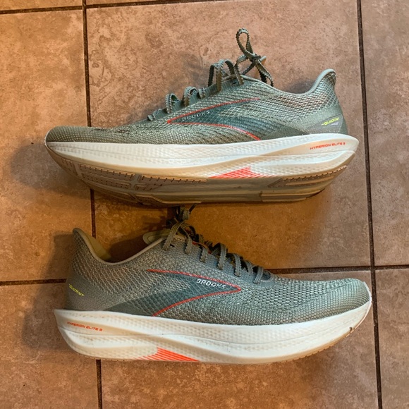 Brooks Hyperion Elite 3 - Picture 2 of 6